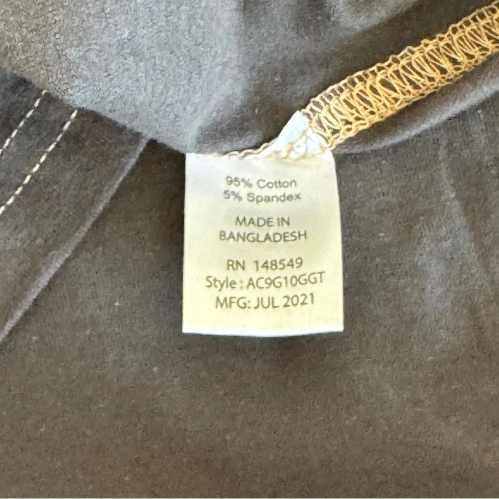 Alexander Julian V-Neck T-Shirt 👕 - Picture 5 of 5